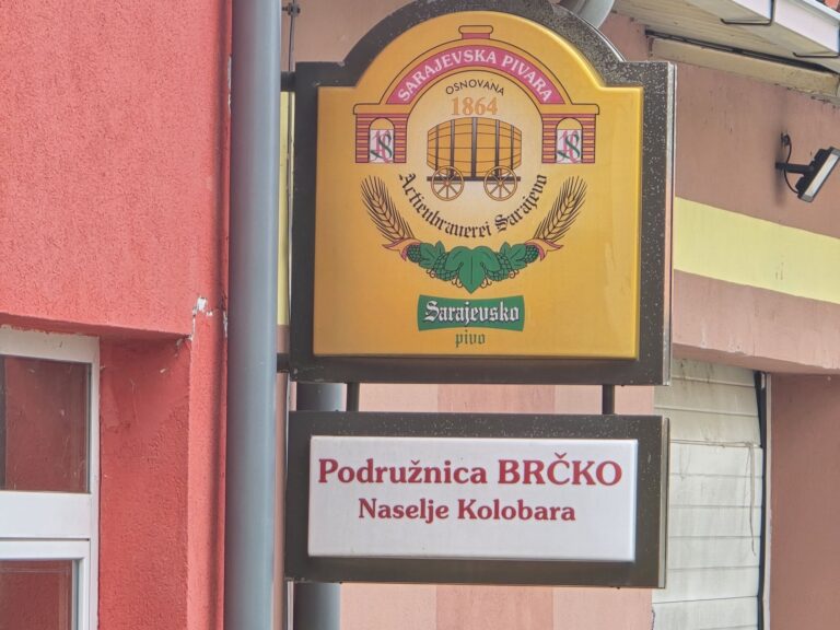 Propadanje naslijeđa: Zašto institucije Brčkog ne reaguju na ruševinu Sarajevske Pivare u Kolobari?