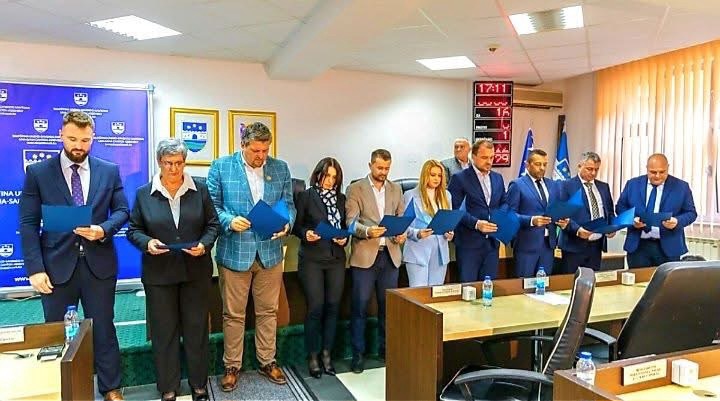 Krajina ponovo u političkom vrtlogu: SDA vrijedno radi na rušenje nove Vlade USK❗️