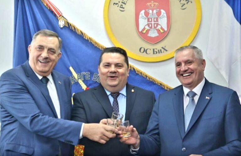 SUD BIH PRODUŽIO MJERE ZABRANE: Trio iz RS se i dalje mora redovno javljati policiji